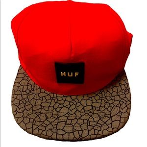 HUF 5 Panel Hat - Men two tones red and grey